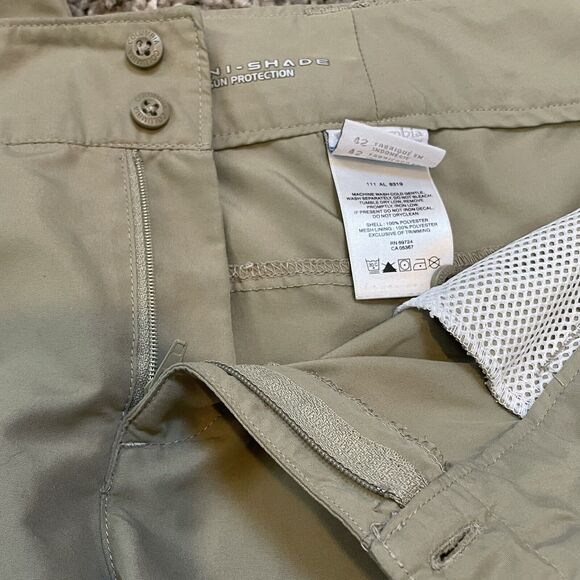 Columbia PFG Womens 10W 18L Cargo Shorts Capri Omni Shade Khaki Tan Pockets - Picture 11 of 13